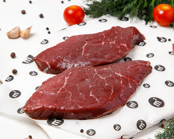 Стейк Ранчо dry aged сухой выдержки, из органического мяса коров, на развес