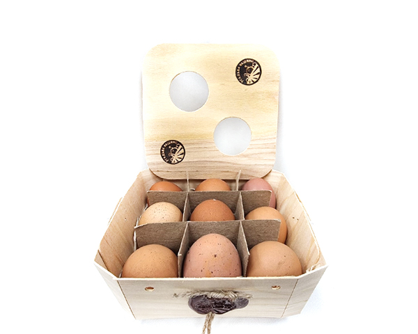 Яйца куриные фермерские 9 шт.