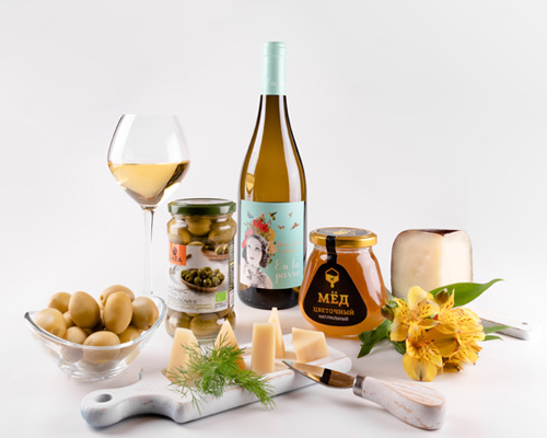 Для любимой создайте атмосферу праздника